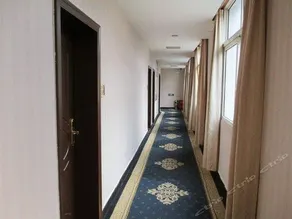 Huaxinyuan Hotel - Image 3