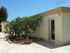 Villa Lamandia - Image 2