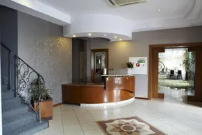 Maxima Hotel - Image 2