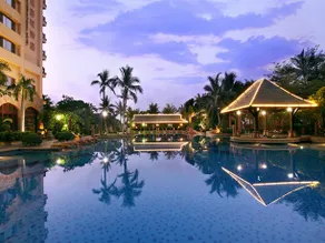 Timton Jianguo Hotel Sanya - Image 5