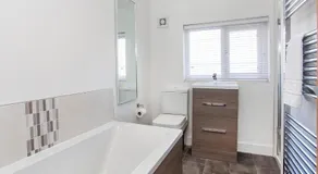White House Apartments - Image 4