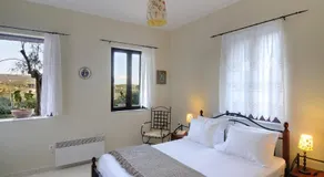 Ati Villa with pool near Gythio, Peloponnese - Image 4