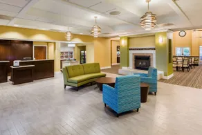 Larkspur Landing Extended Stay Suites St. Louis Riverport- Airport West - Image 3