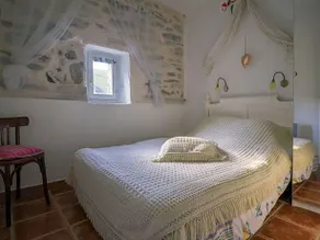 Petit Chateau - Image 5