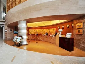 Inzone Garland Hotel - Image 3