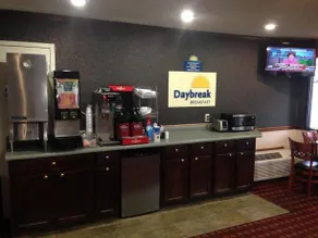 Americas Best Value Inn  - Image 5
