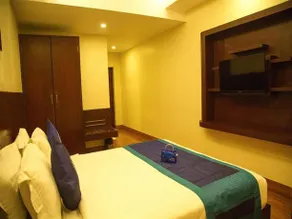 OYO Rooms Model Beach - Image 4