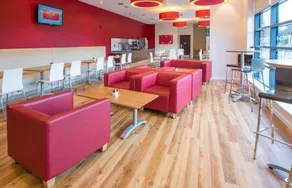 Travelodge Aylesbury Hotel - Image 3