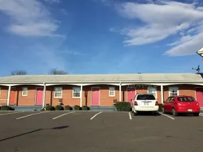 Sleepy Hollow Motel - Image 5