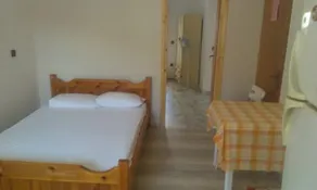 Virginia's Rooms - Image 3