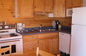 Adams Beach Cottages - Image 5