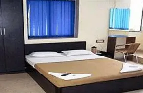 Hotel Unique Residency - Image 5