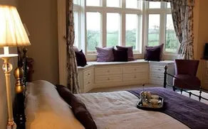 Hazel Manor - Image 3