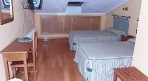 Hostal San Antolin - Image 3