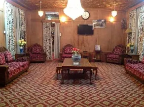 Jigar Palace Houseboat - Image 5