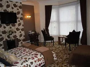 Sea Lynn Guest House - Image 5