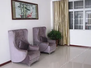 Changlai Fashion Hotel - Image 5