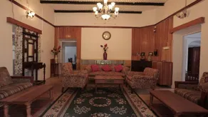 Hutsy Marsh Villa - Image 3