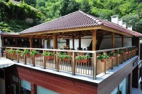 Aqua Varvara Hotel - Image 2