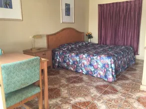 Sands Motel - Image 4