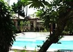 Coconut Grove Village Hotel - Image 4