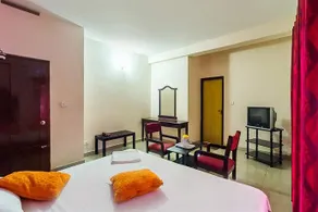 Hotel Karthika Residency - Image 3
