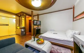 MK Motel - Image 3