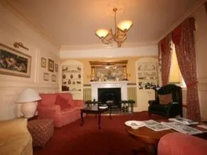 Cross House Hotel - Image 2