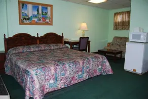 Relax Inn Lebanon - Image 4