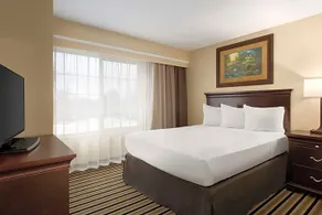 Country Inn & Suites By Radisson, Little Falls, Mn - Image 4