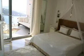 Fugayaz Luxury Apartment - Image 5