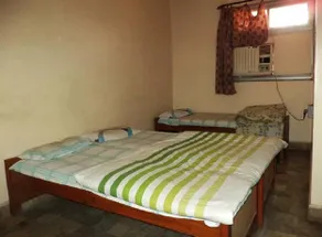Pavithri Guest House - Image 2