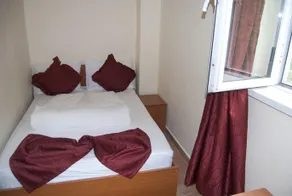 Hotel Laguna - Image 3