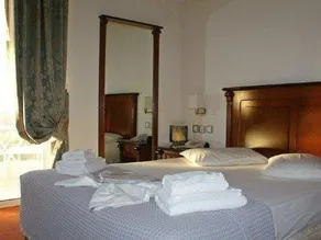PEREA - Image 4