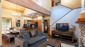 Stunning Chalet Style Townhouse W/ Private Hot Tub - Image 2