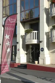 Inter-Hotel Bordeaux Mériadeck Alton - Image 2