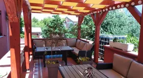 Villa Mare Apartments - Image 2