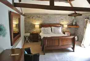 The Horse & Jockey Inn - Image 4