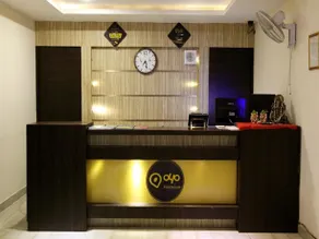 OYO Premium Railway Station Civil Lines - Image 2