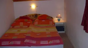 Hajnalka Apartmanház - Image 4