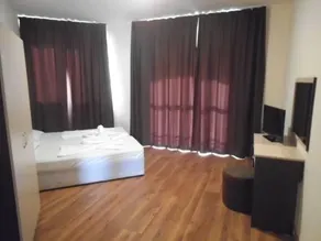 Hotel Seasons 3 - Image 3