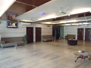 Hotel Basera Vrindavan - Image 2
