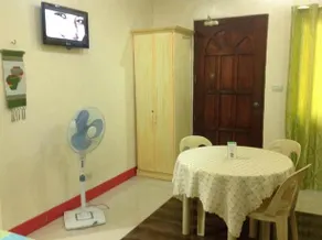 Belinda's Guesthouse - Image 3