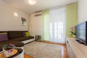 Apartments Roselina and Renata - Image 4
