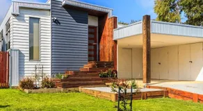 Ironbark on Dolphin - Image 2