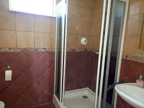Triasz Aparthotel - Image 4