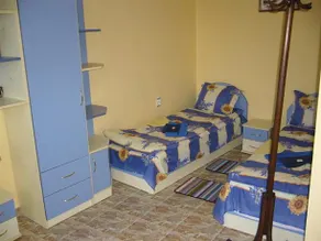 Guest House With The Wooden Plough - Image 5