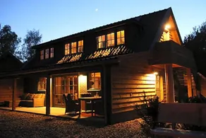 Inn The Woods - Image 4