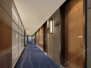 Peninsula Fino International Hotel - Image 4