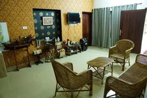 MEENKUNNU BEACH RESORT - Image 5